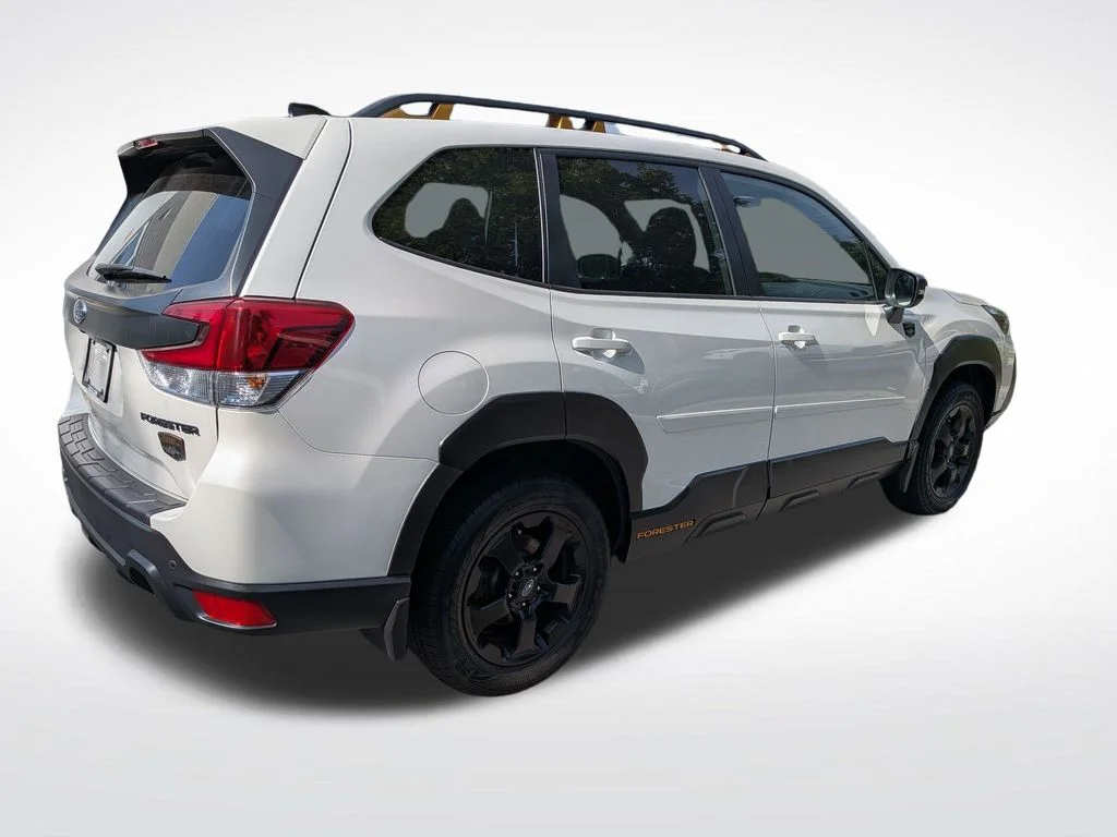 Used 2024 White Subaru Wilderness image 3