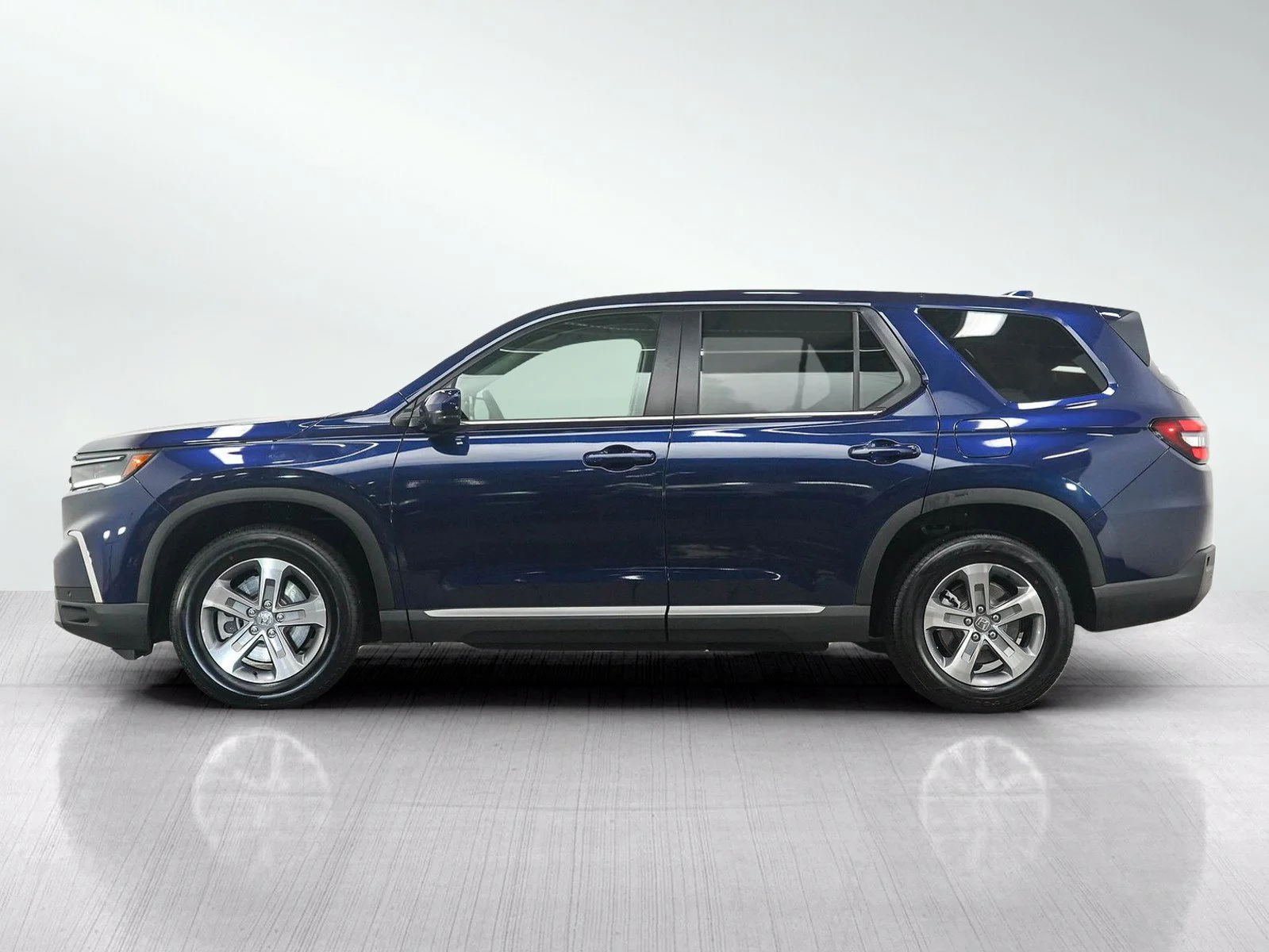 Used 2025 Blue Honda EX-L image 3