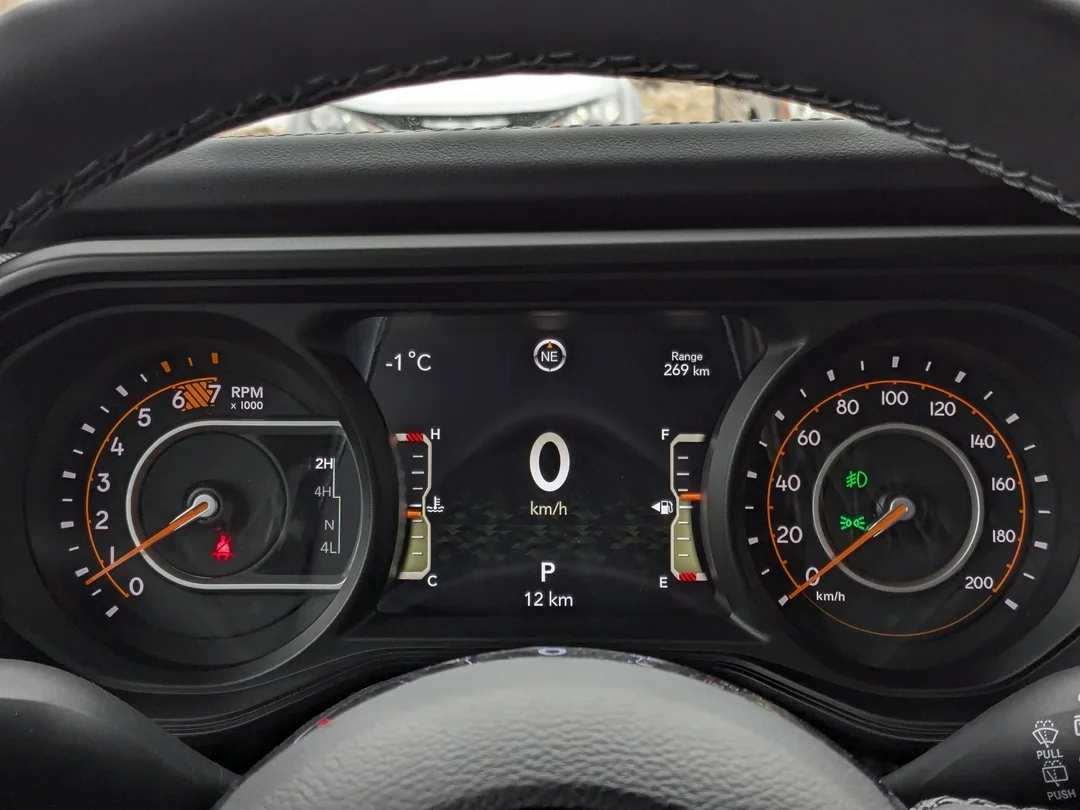 New 2026 Black Jeep Sahara - - 4x4 - Body- Color Top - Safety Group - 3.6L Pentastar V6 - Remote Start & More! image 17