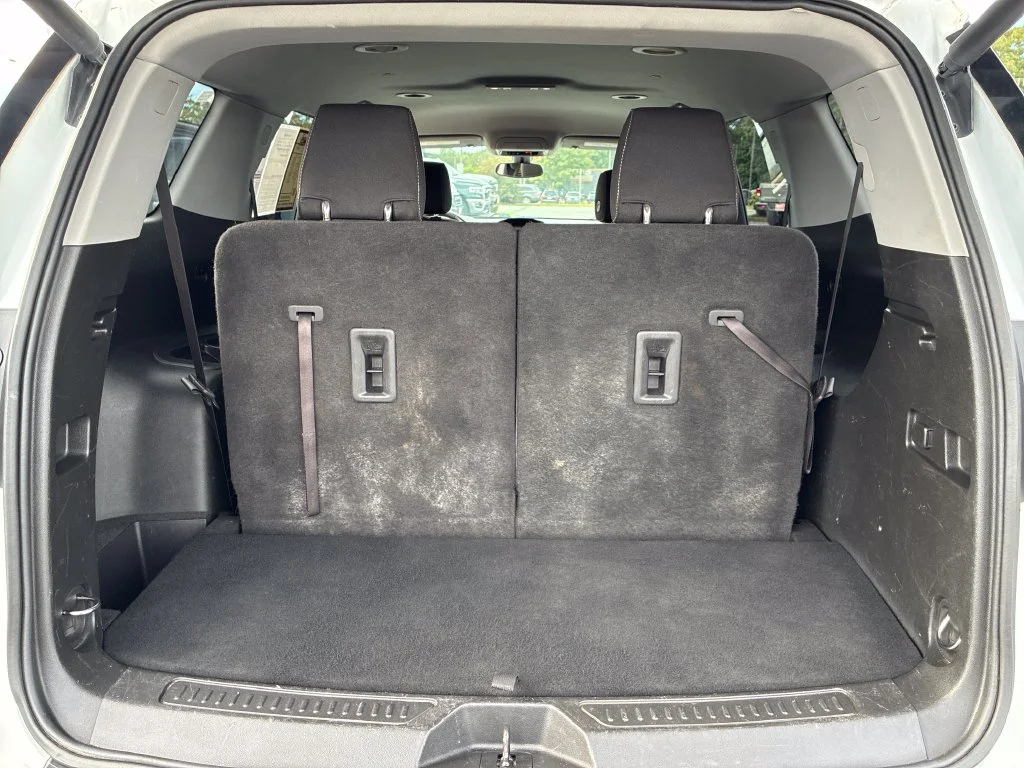 Used 2017 White GMC SLE-2 image 16