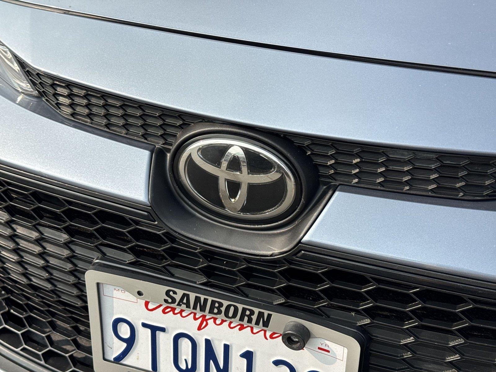 2021 Toyota Corolla LE - Photo 38