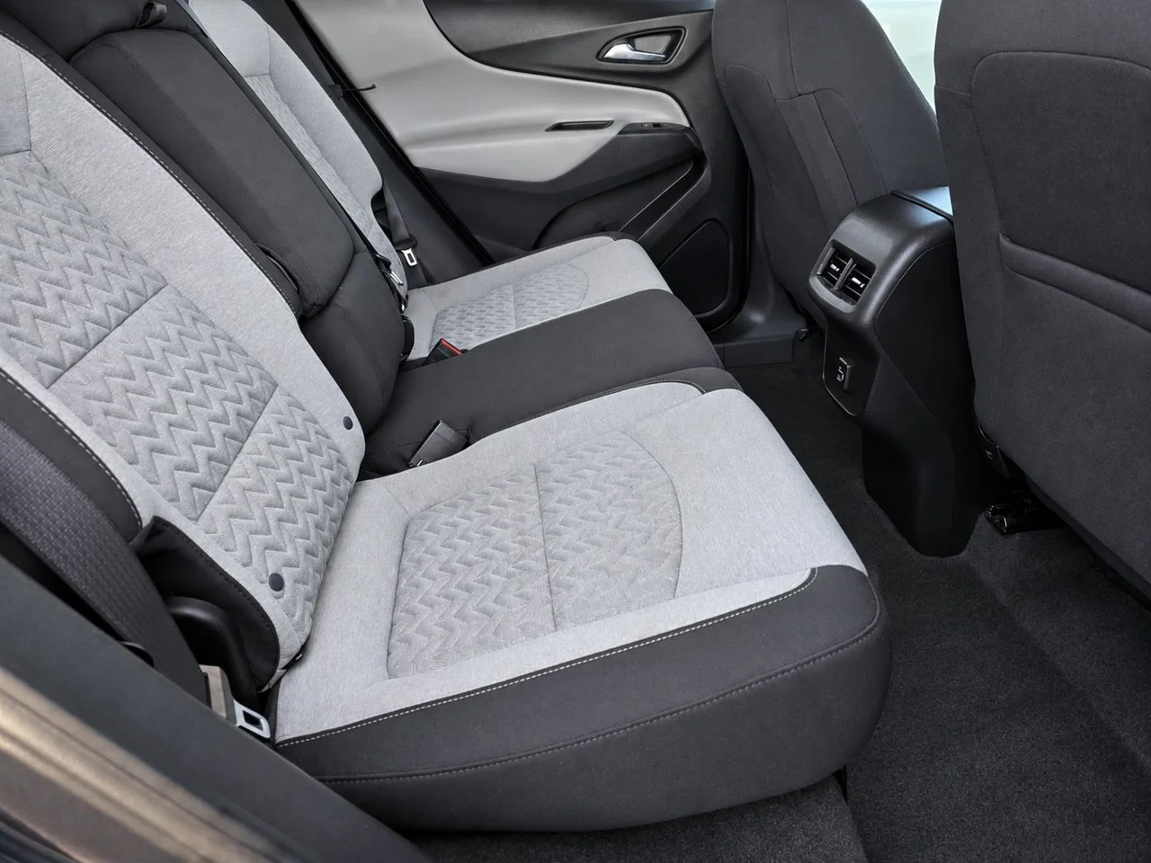 Used 2022 Iron Gray Chevrolet LT w/1LT image 27