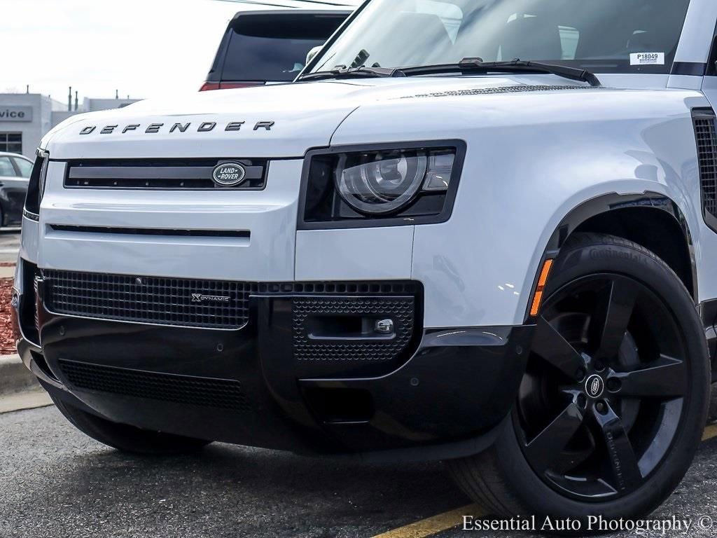 2023 LAND ROVER DEFENDER - Image 2