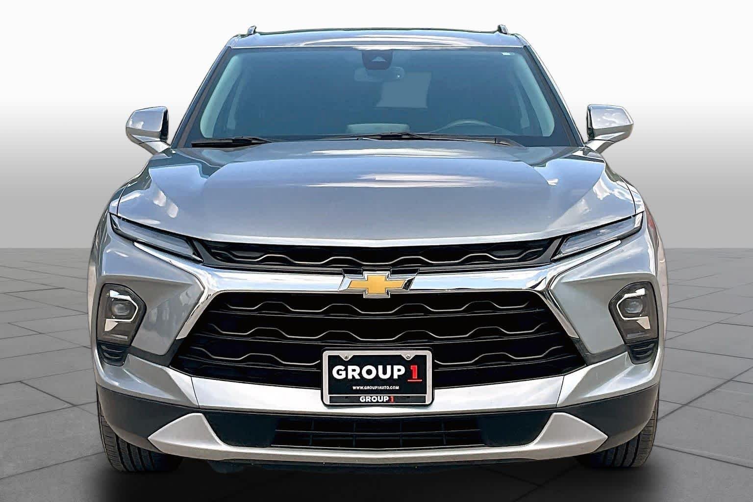 Used 2024 Sterling Gray Metallic Chevrolet LT image 4