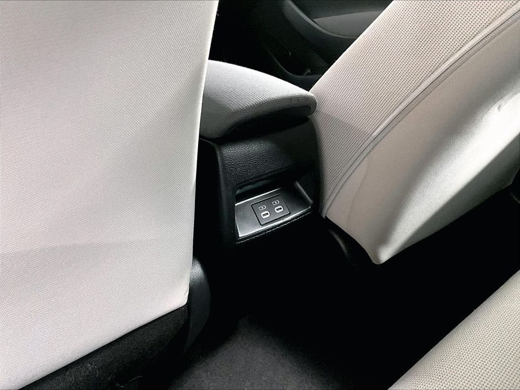 Used 2023 Silver Toyota LE image 27
