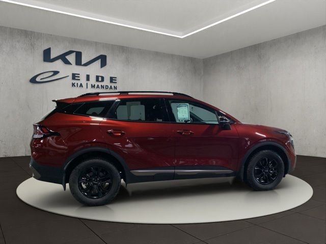 Used 2023 Red Kia X-Pro Prestige image 8