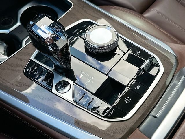 Used 2020 Blue BMW M50i image 17