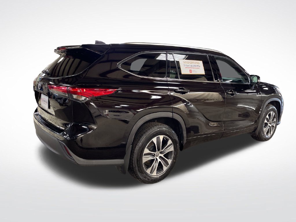 Used 2021 Brown Toyota XLE image 5