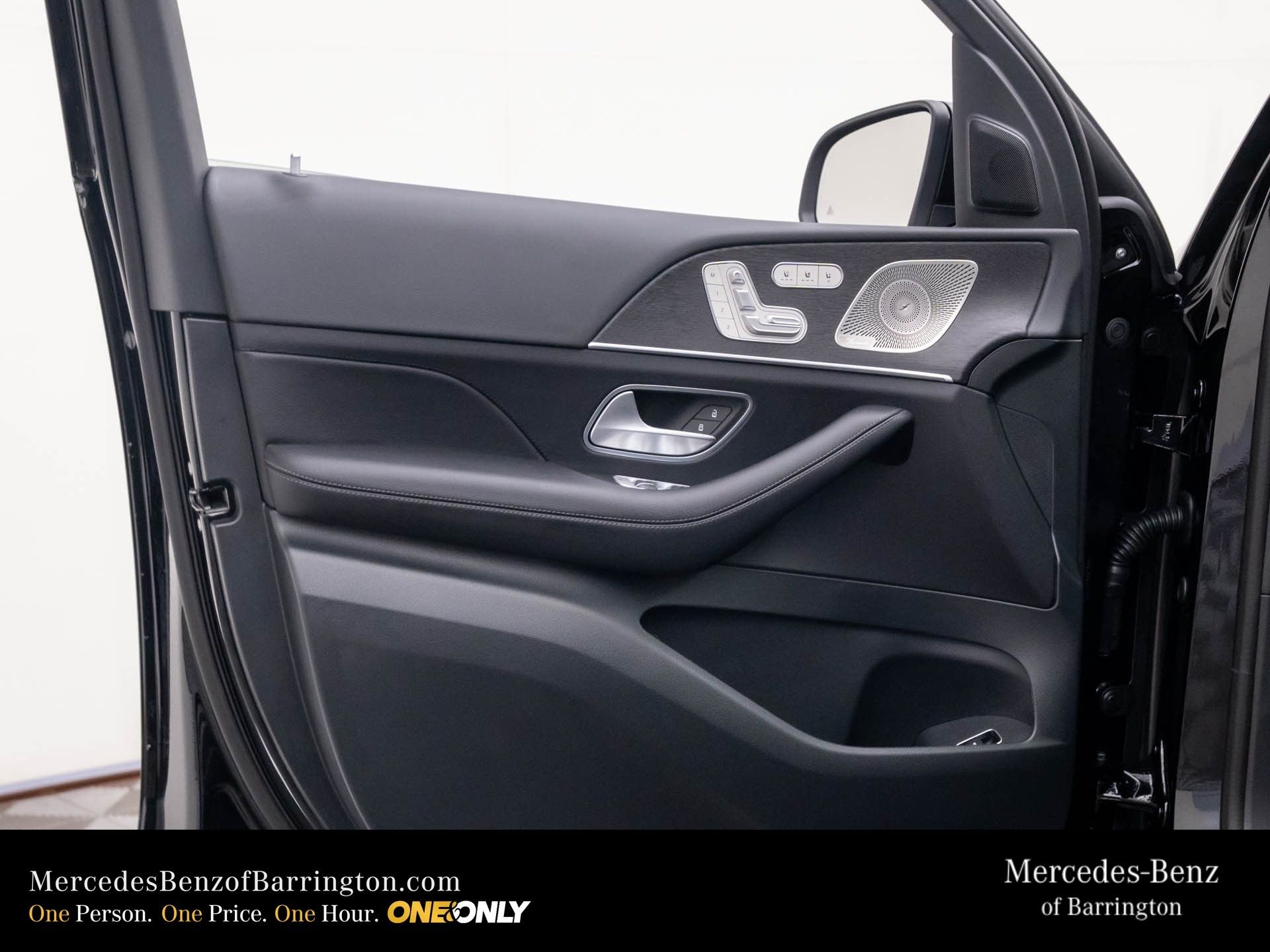 New 2026 Black Mercedes-Benz GLS 450 image 15