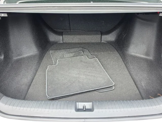 2025 Honda Accord Hybrid Sport-L - Photo 17