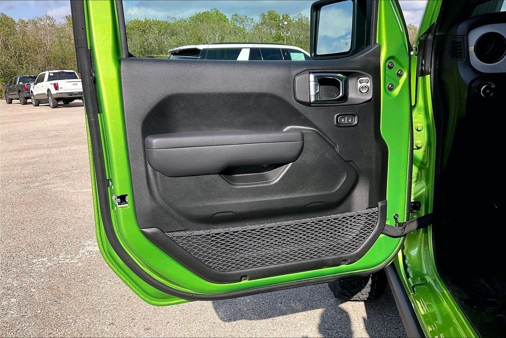 New 2026 Jeep Wrangler Willys 4D Sport Utility