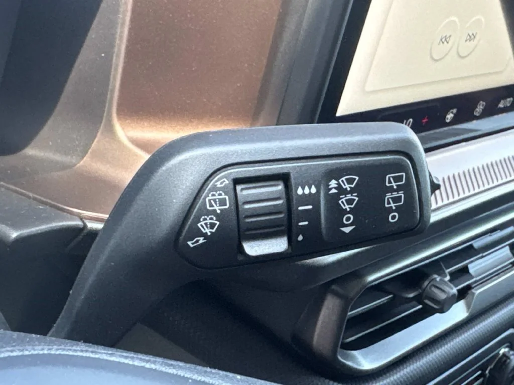 New 2026 Space White Metallic Ford Outer Banks® image 45