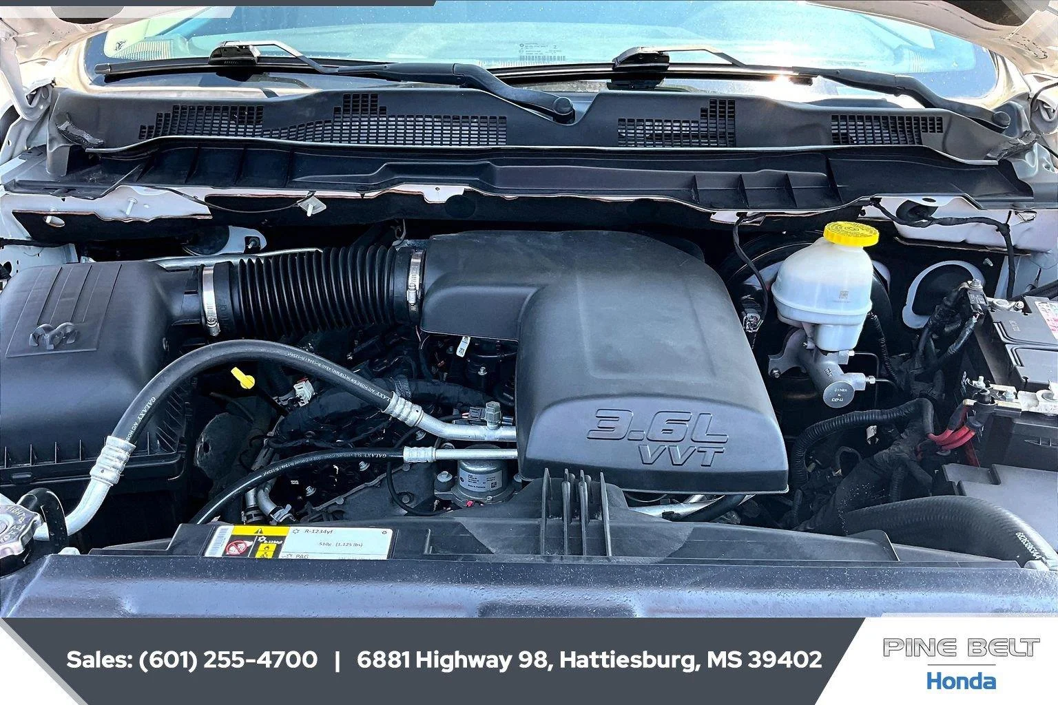 Used 2021 Bright White Clearcoat Ram SLT image 8