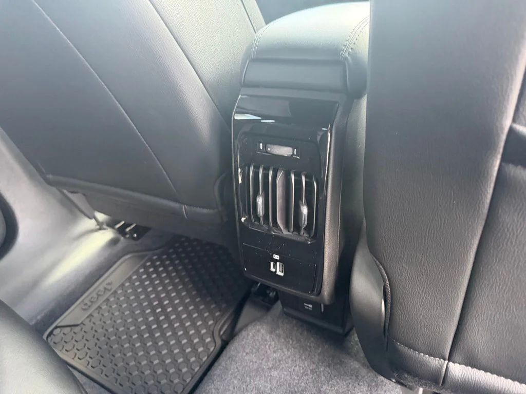 New 2026 Silver Jeep Latitude image 37