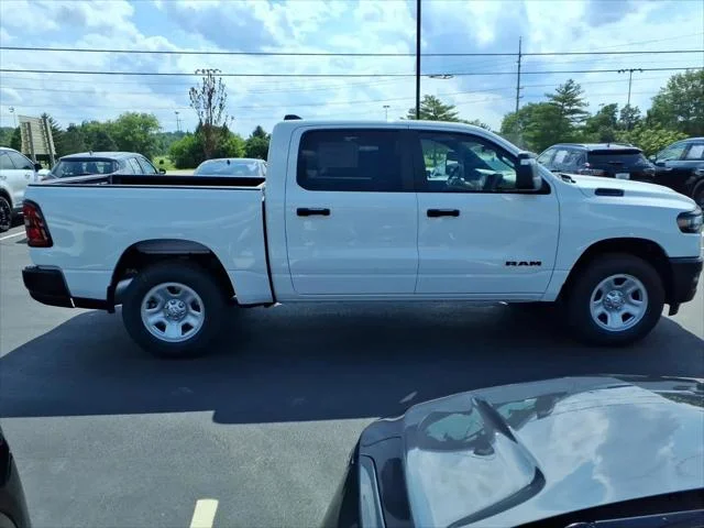 New 2026 Bright White Clear-Coat Exterior Paint RAM TRADESMAN image 19