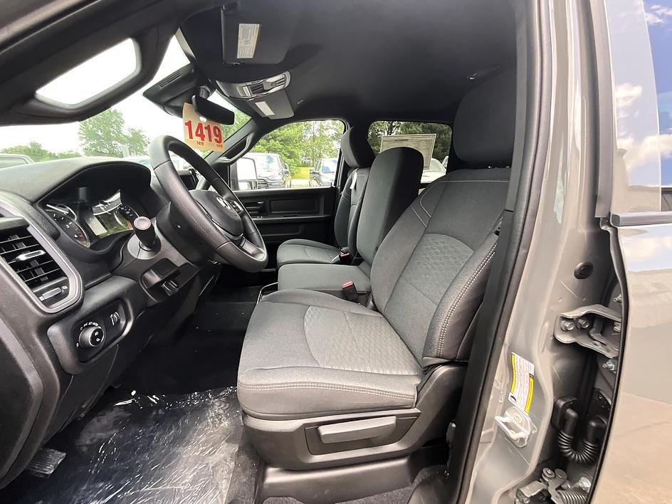 New 2026 Ceramic Gray Clearcoat RAM Tradesman image 15