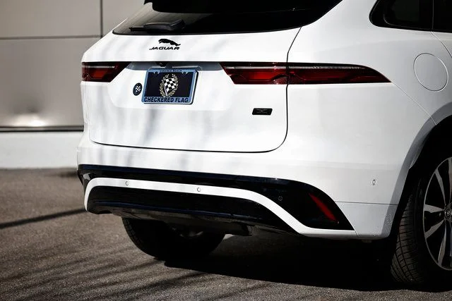 2026 Jaguar F-Pace R-Dynamic S - Photo 14