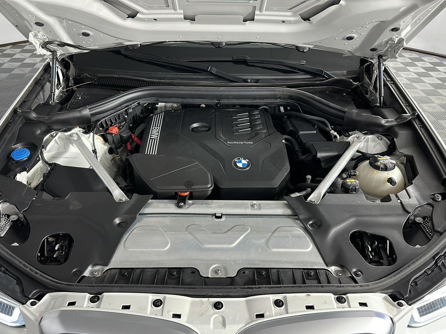 Used 2022 Alpine White BMW xDrive30i image 28