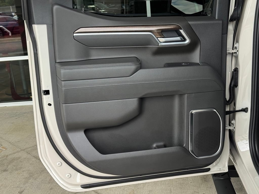 2026 Chevrolet Silverado 1500 RST - Photo 19