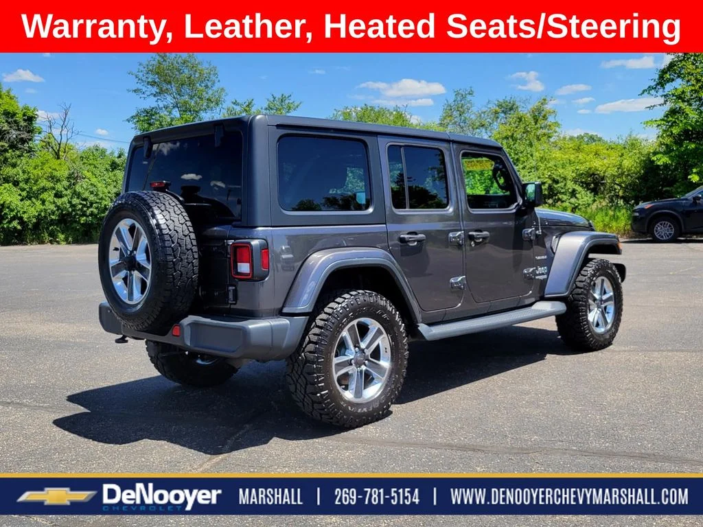 Used 2018 Gray Jeep Unlimited Sahara image 3