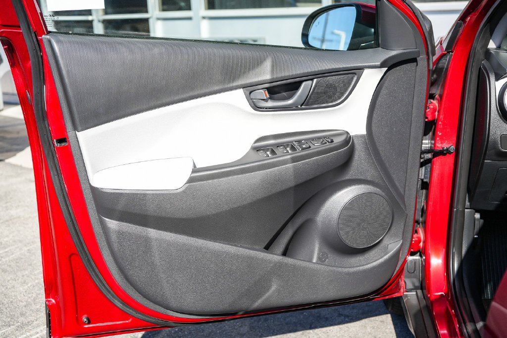 2023 Hyundai Kona SEL - Photo 21