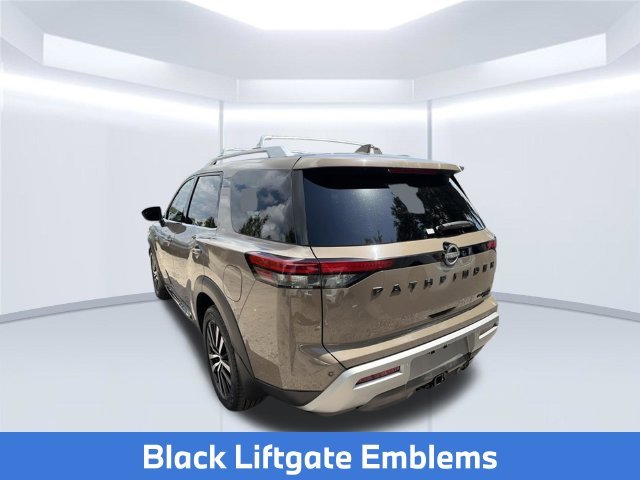 Used 2023 Beige Nissan Platinum image 9