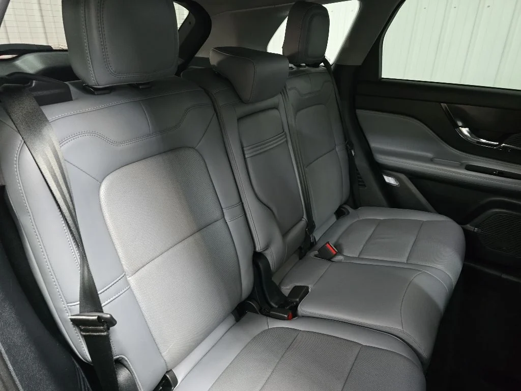 Used 2021 Black Lincoln Standard image 20