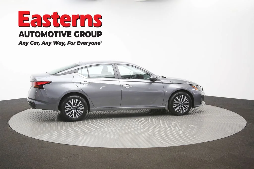 Used 2024 Gray Nissan 2.5 SV image 40