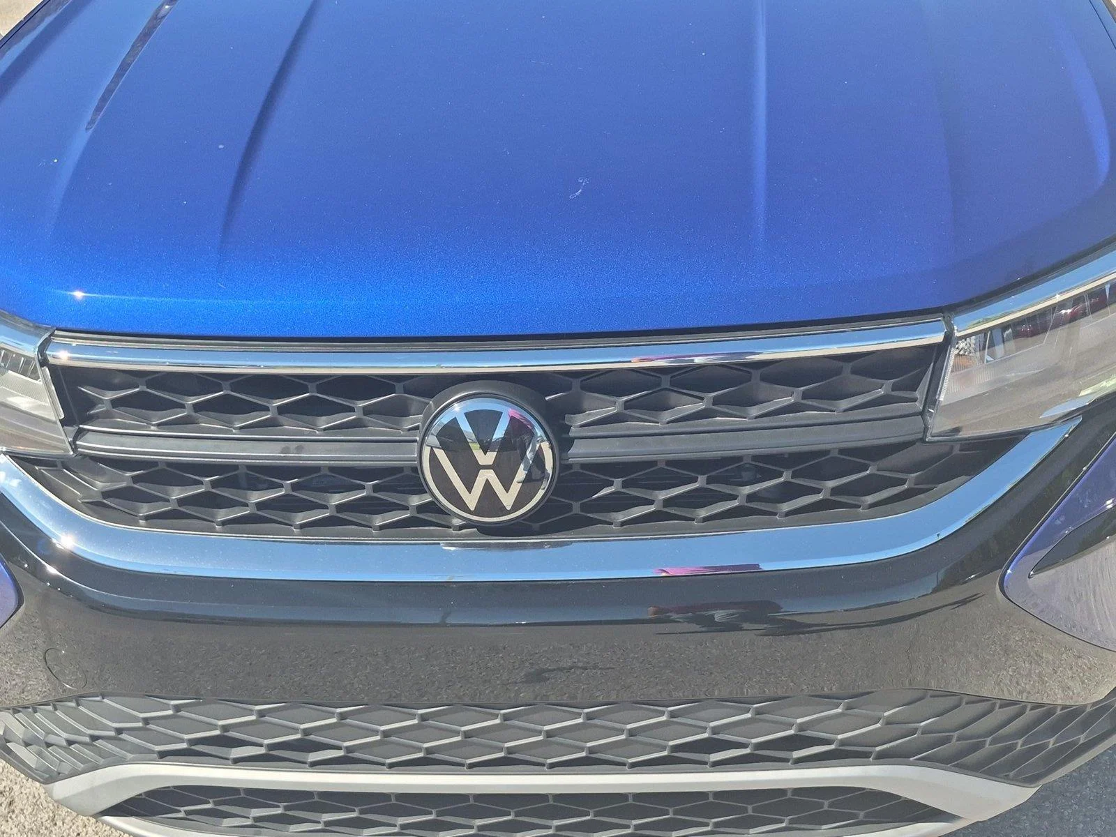 Used 2023 Dusk Blue Metallic VOLKSWAGEN  image 13