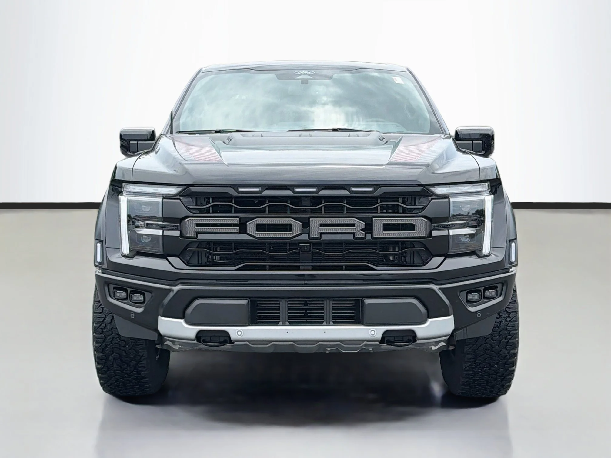 Used 2025 Black Metallic Ford Raptor image 8