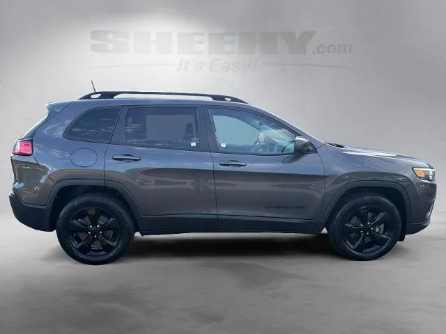 Used 2019 Granite Crystal Clearcoat Metallic Jeep  image 10