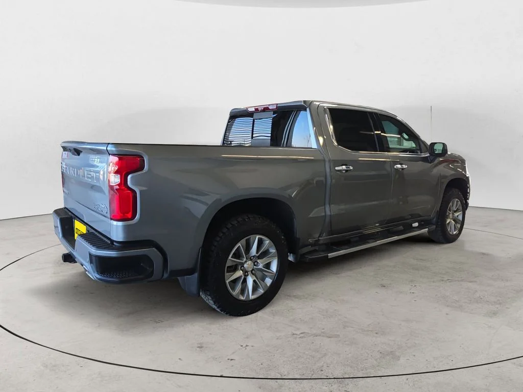 Used 2020 Gray Chevrolet High Country image 8
