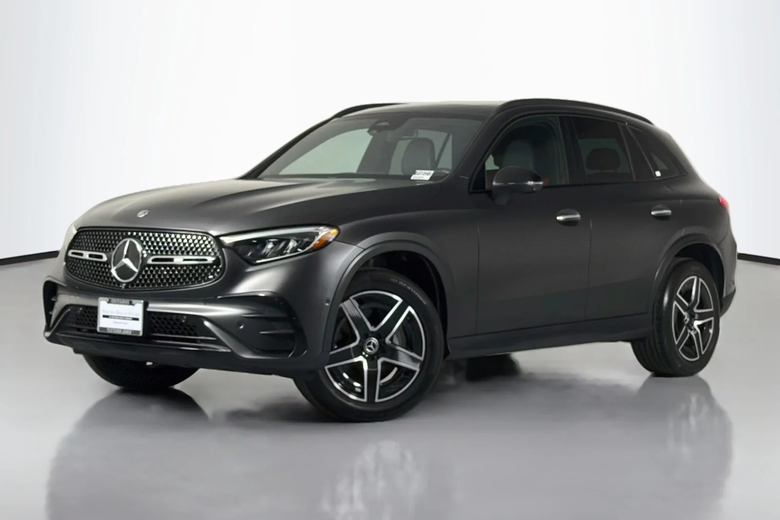 2024 Mercedes-Benz GLC 300