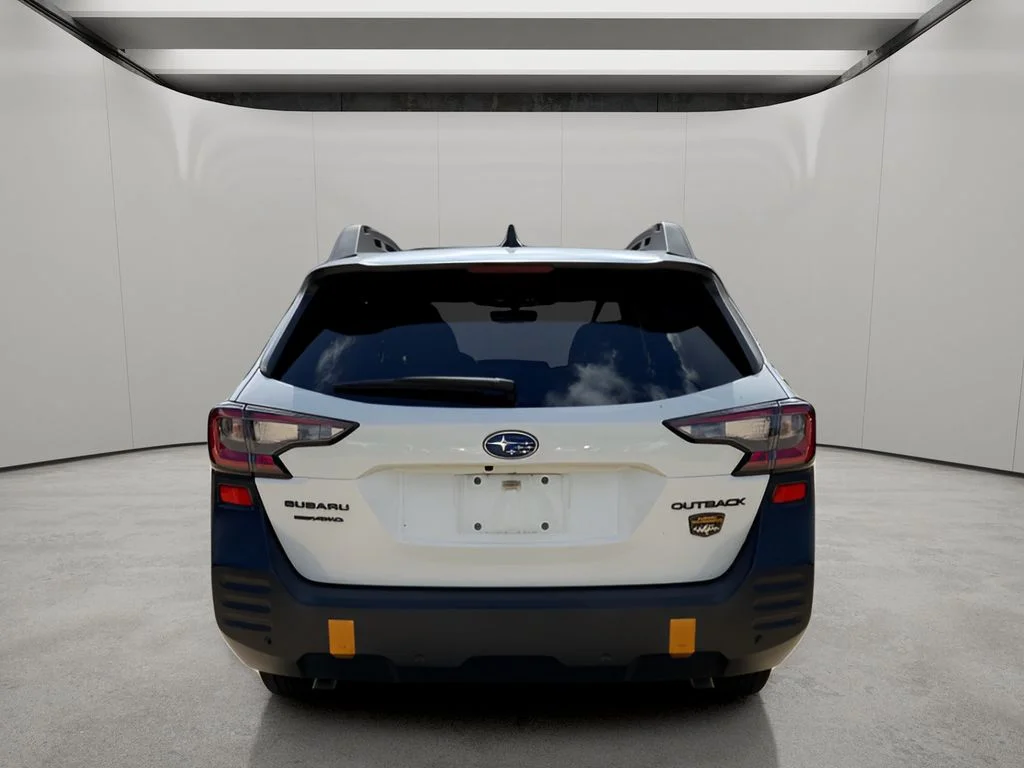 Used 2024 Crystal White Pearl Subaru Wilderness image 5