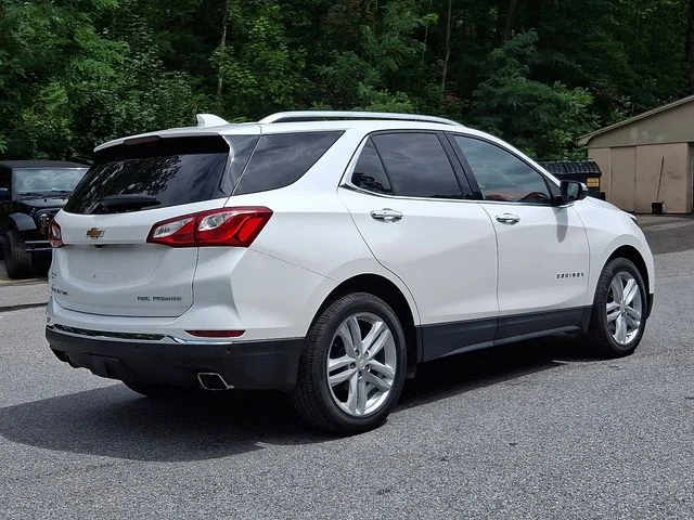 Used 2019 Beige Chevrolet Premier image 7