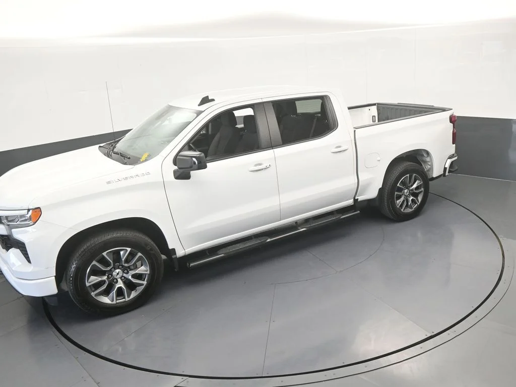 Used 2023 Summit White Chevrolet RST image 47