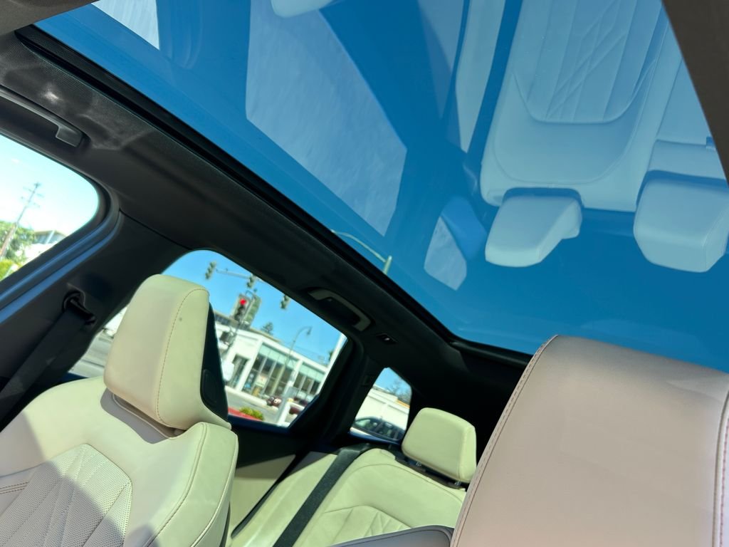 Used 2026 Tanzanite Blue II Metallic BMW 30 xDrive image 17