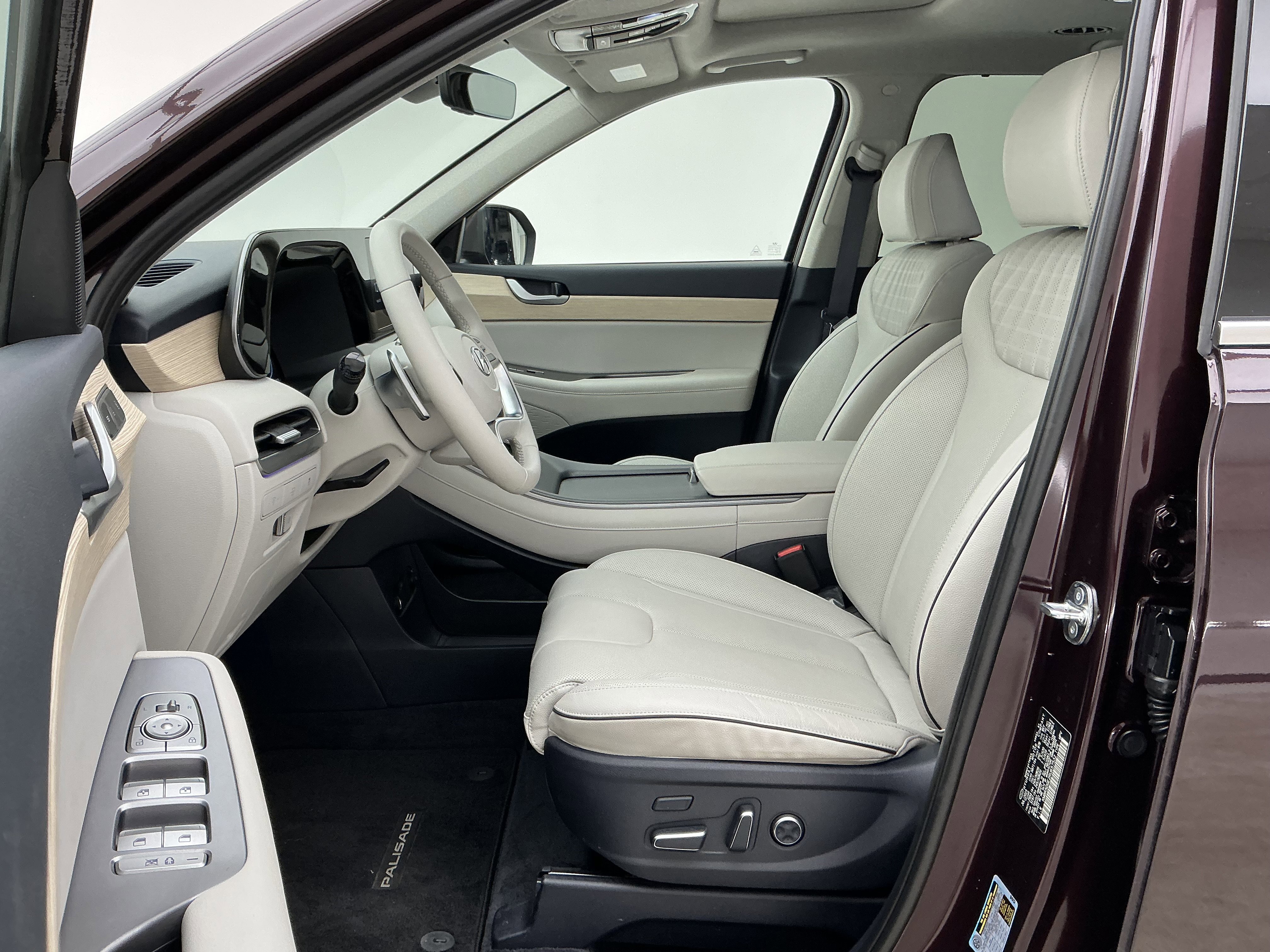 2024 Hyundai Palisade Limited - Photo 17