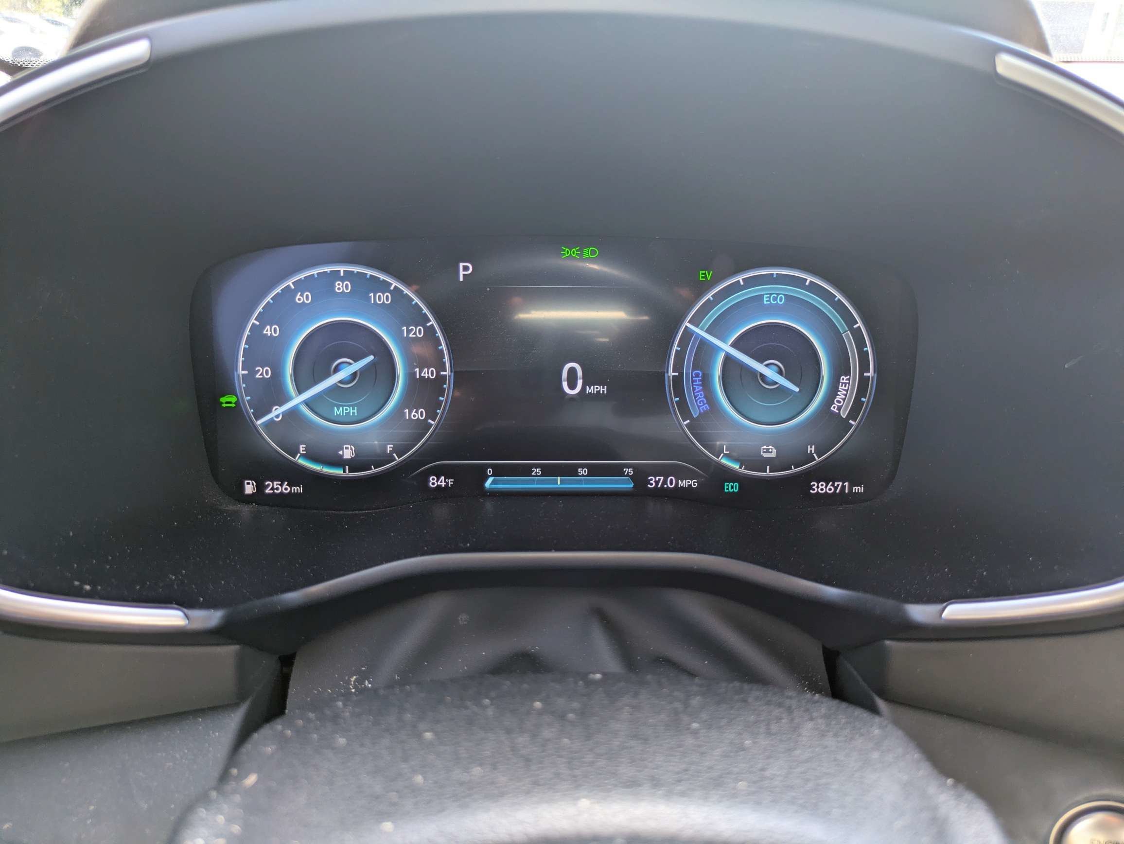 Used 2023 White Hyundai Limited image 24