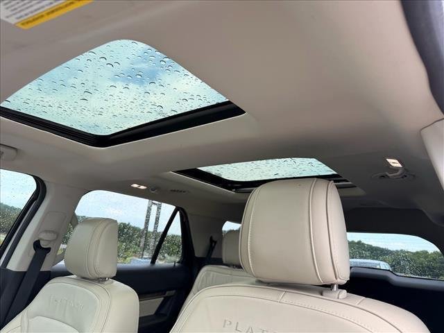 Used 2018 White Platinum Metal Ford Platinum image 14