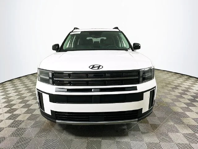 New 2025 White Hyundai XRT image 8