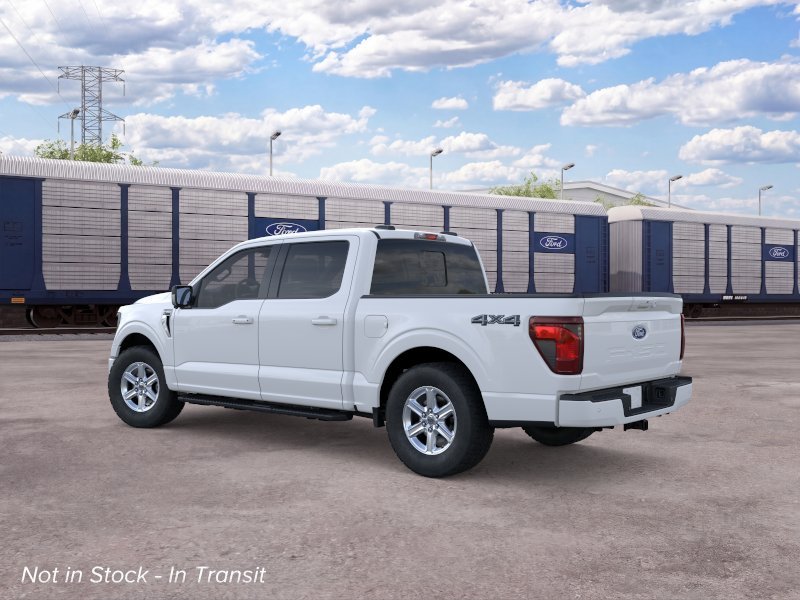 New 2026 Oxford White Ford XLT image 4