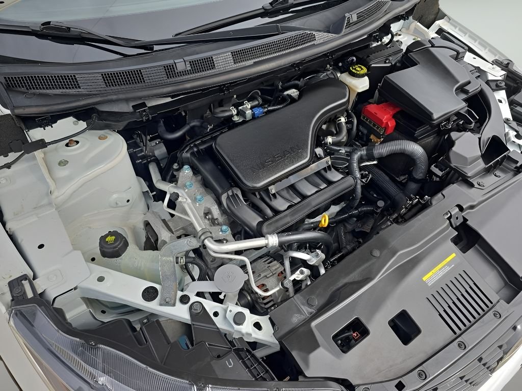 Used 2022 White Nissan SV image 38
