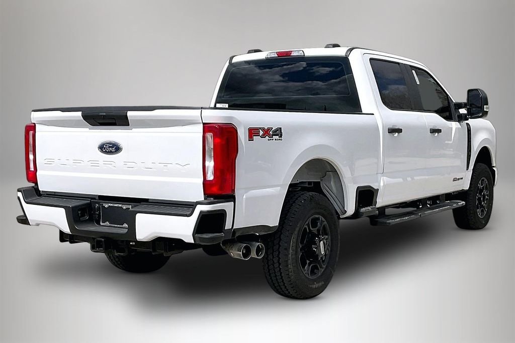 New 2026 Ford Super Duty F-250 XL 4D Crew Cab
