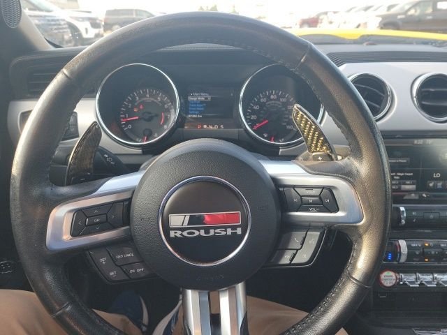 Used 2015 Yellow Ford GT Premium image 15