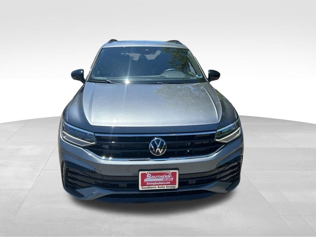 Used 2024 Gray Volkswagen 2.0T SE R-Line Black image 2