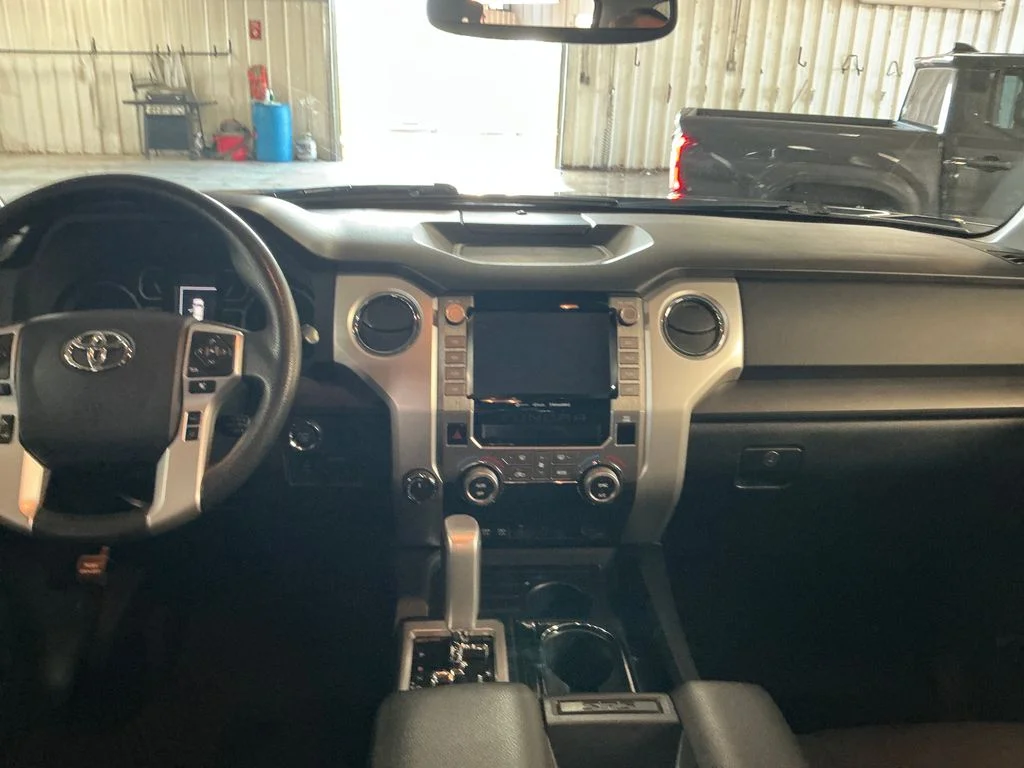 Used 2021 Black Toyota SR5 image 16