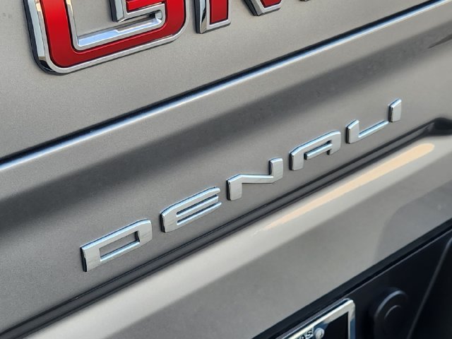 Used 2026 Sterling Metallic GMC Denali image 10