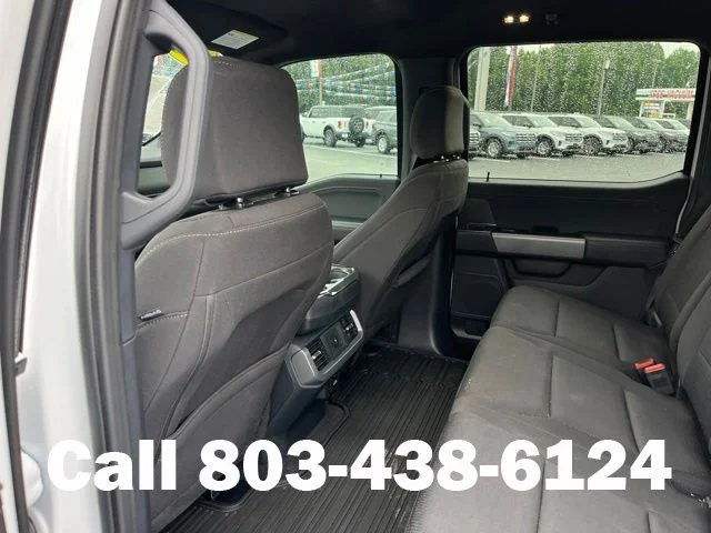 Used 2025 Oxford White Ford XLT image 11