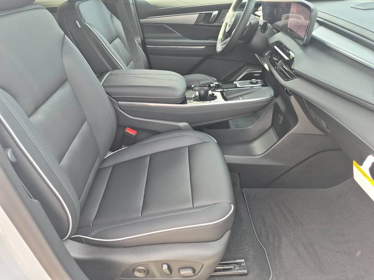 2027 Buick Enclave Preferred - Photo 26